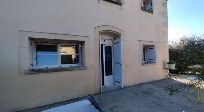 House 4 rooms of 82 m² in Tonnay-Charente (17430)