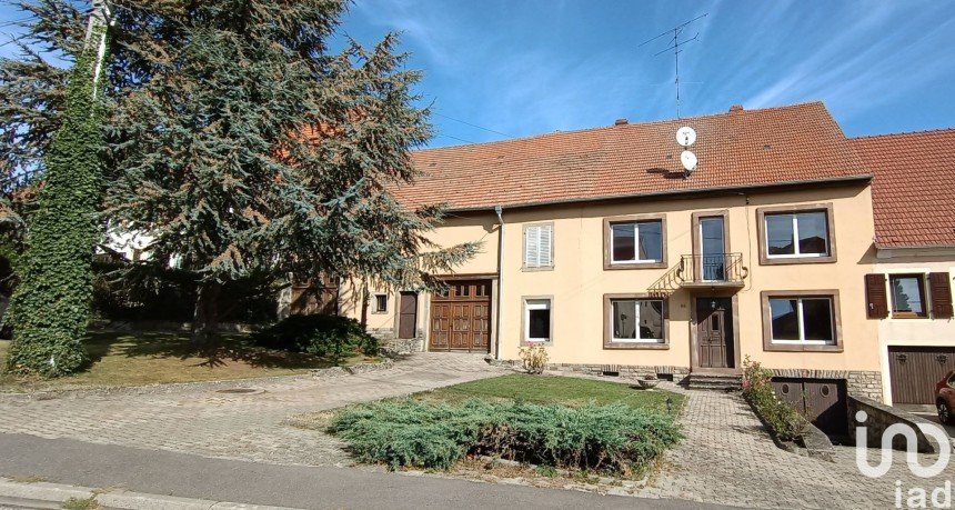 Maison 7 pièces de 209 m² à Diedendorf (67260)