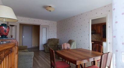 Apartment 5 rooms of 107 m² in Vannes (56000)