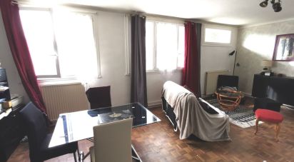 Appartement 5 pièces de 77 m² à Guingamp (22200)