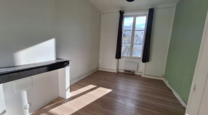 Apartment 3 rooms of 82 m² in L'Arbresle (69210)