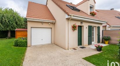 House 5 rooms of 98 m² in Lieusaint (77127)