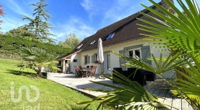 House 6 rooms of 119 m² in Saint-Arnoult (14800)