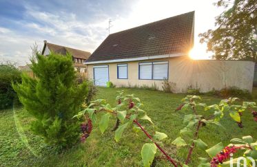 House 7 rooms of 131 m² in Acquigny (27400)