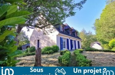 House 7 rooms of 147 m² in Pont-Scorff (56620)