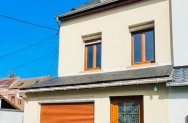 House 4 rooms of 90 m² in Le Petit-Quevilly (76140)