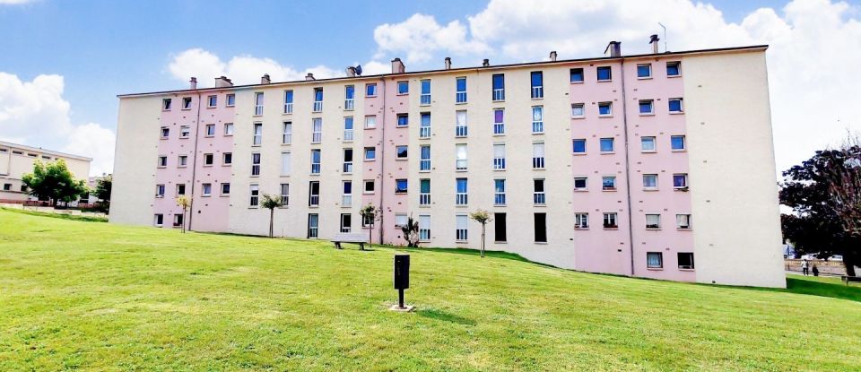 Appartement 3 pièces de 65 m² à Étampes-sur-Marne (02400)