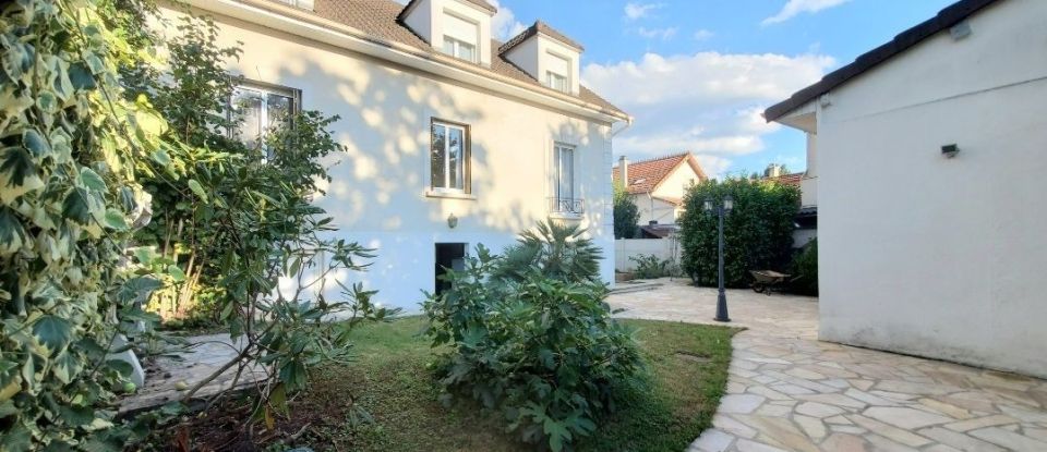 House 8 rooms of 160 m² in Villiers-sur-Marne (94350)
