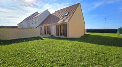 House 6 rooms of 113 m² in Aunay-sous-Auneau (28700)