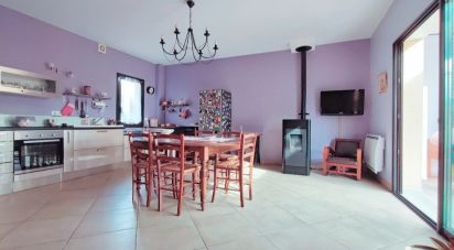 House 5 rooms of 180 m² in Osny (95520)