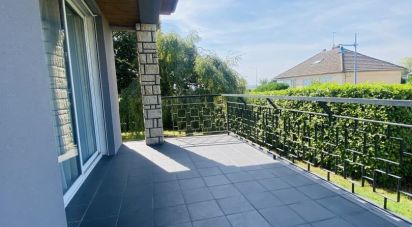 House 5 rooms of 95 m² in Poulainville (80260)