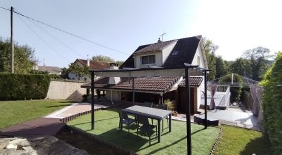 House 7 rooms of 110 m² in Sermaise (91530)