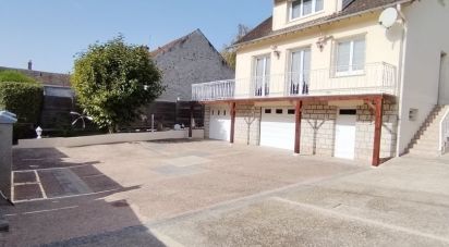 House 7 rooms of 110 m² in Sermaise (91530)