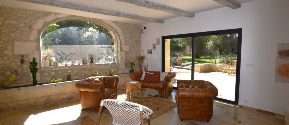 House 5 rooms of 172 m² in Eygalières (13810)