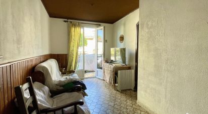 House 3 rooms of 61 m² in La Couronne (16400)