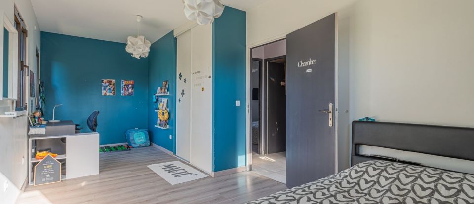 House 6 rooms of 178 m² in Saint-Martin-le-Vinoux (38950)