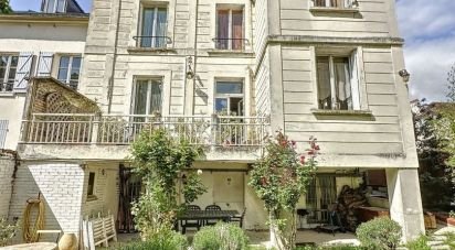 Maison 10 pièces de 277 m² à Saint-Denis (93200)