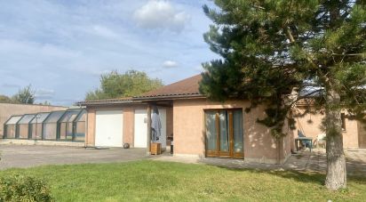 House 8 rooms of 262 m² in Arrigny (51290)