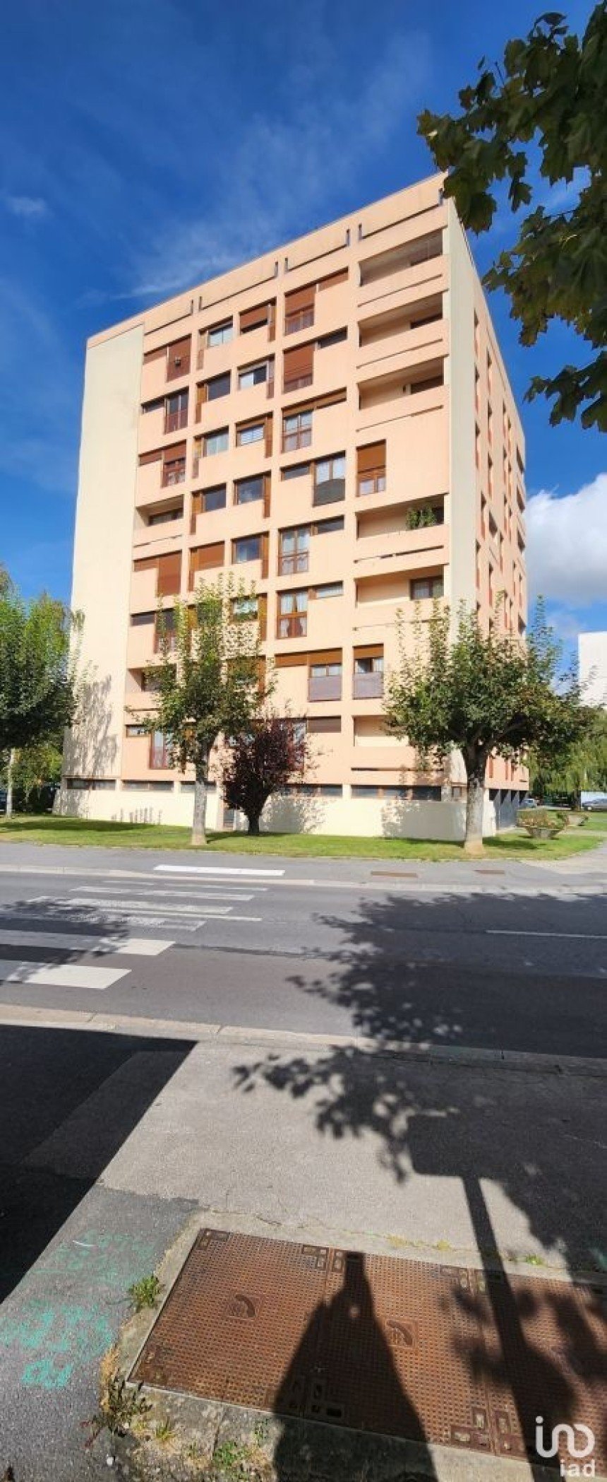 Appartement 5 pièces de 86 m² à Châlons-en-Champagne (51000)