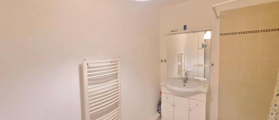 Apartment 2 rooms of 48 m² in La Seyne-sur-Mer (83500)