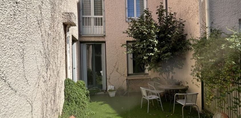 Apartment 4 rooms of 104 m² in Tarbes (65000)