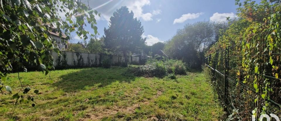 Land of 434 m² in Trouville-sur-Mer (14360)