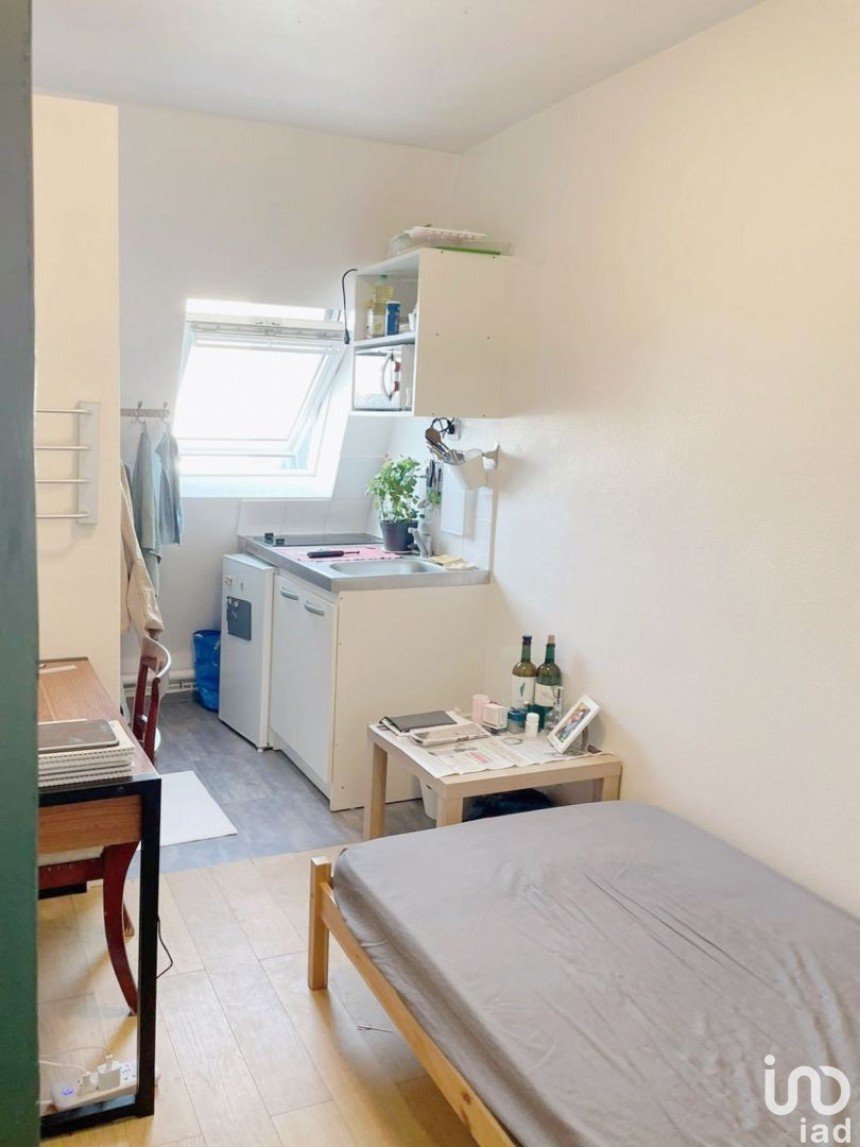 Apartment 2 rooms of 17 m² in Paris (75008)