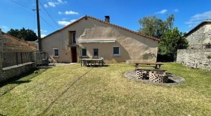 House 8 rooms of 173 m² in Messé (79120)