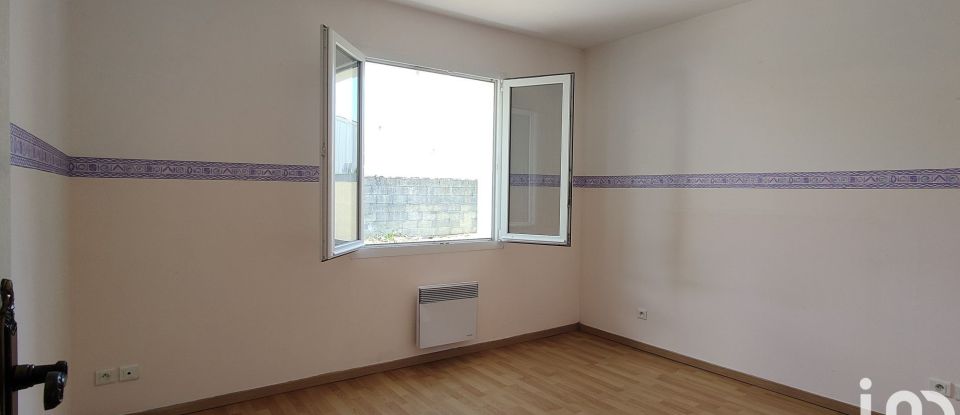 House 4 rooms of 89 m² in Aigrefeuille-d'Aunis (17290)