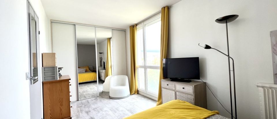 Appartement 3 pièces de 76 m² à Maurepas (78310)