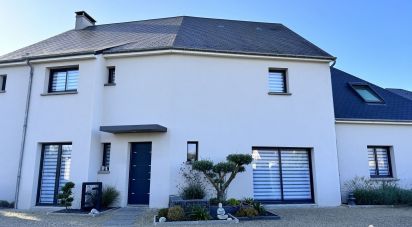 House 9 rooms of 317 m² in Montmartin-sur-Mer (50590)