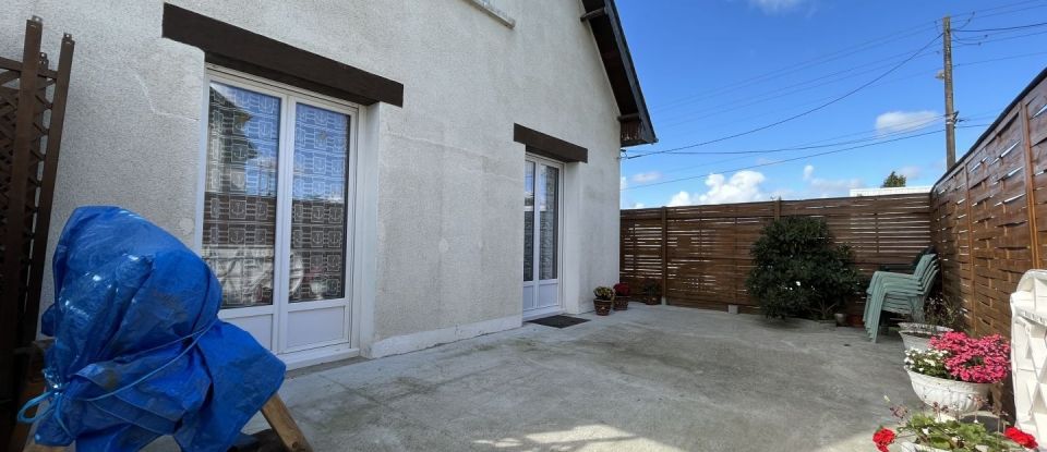 House 5 rooms of 95 m² in Antrain (35560)