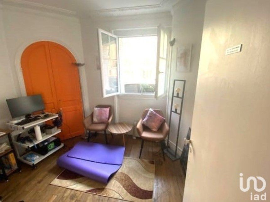 Appartement 2 pièces de 34 m² à Paris (75016)