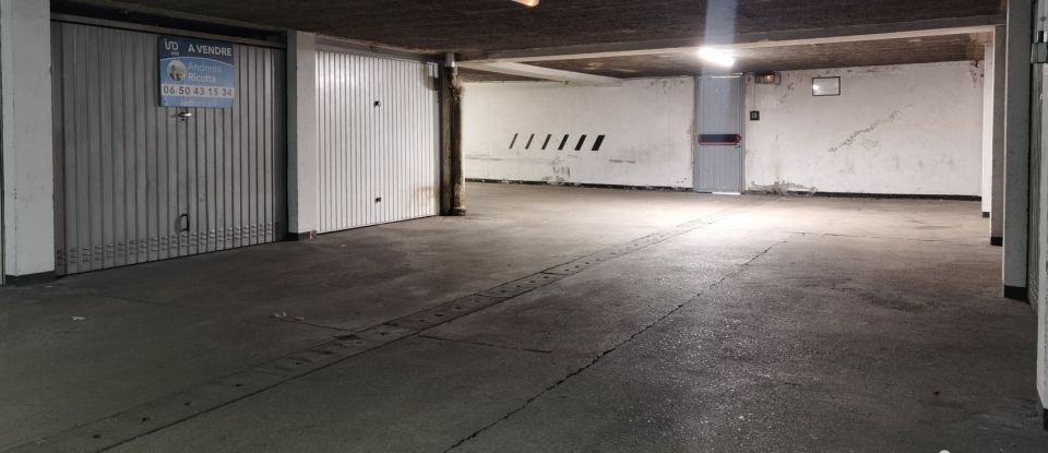 Parking of 13 m² in Melun (77000)