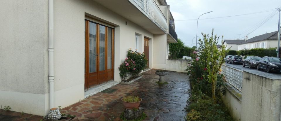 House 5 rooms of 148 m² in Poitiers (86000)