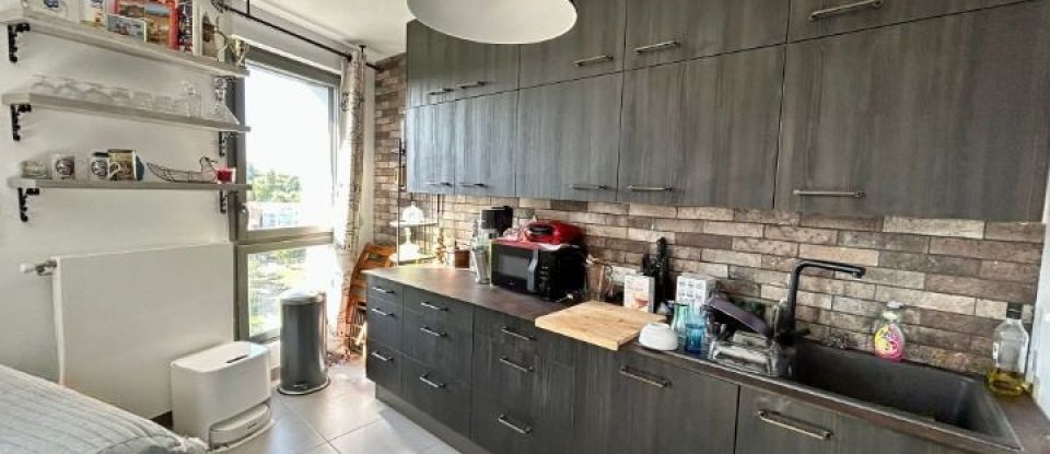 Apartment 3 rooms of 59 m² in Noisy-le-Grand (93160)
