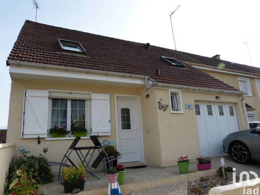 House 4 rooms of 88 m² in Le Malesherbois (45330)