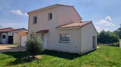 House 4 rooms of 103 m² in Lavernose-Lacasse (31410)