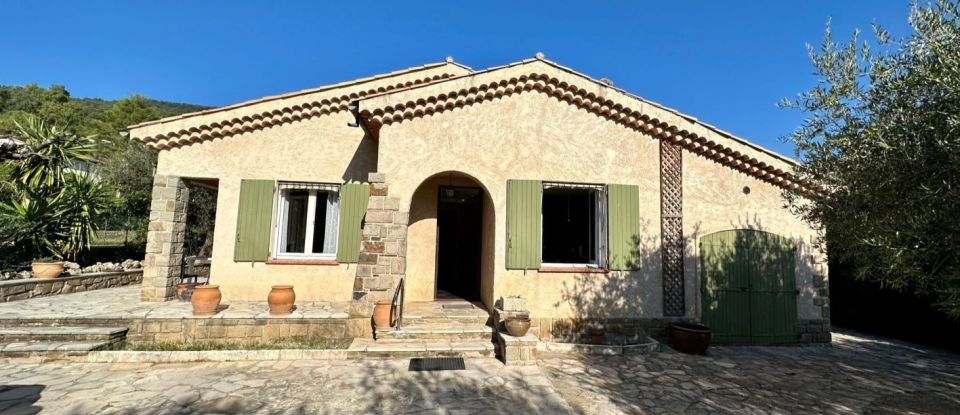 House 4 rooms of 105 m² in Seillans (83440)