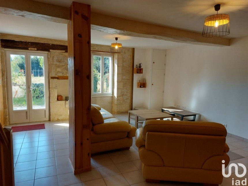 Maison 4 pièces de 140 m² à Le Fleix (24130)