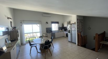 Apartment 3 rooms of 85 m² in Les Avirons (97425)