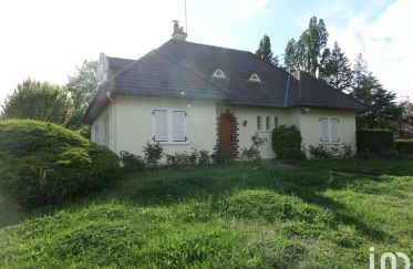 House 6 rooms of 140 m² in La Milesse (72650)