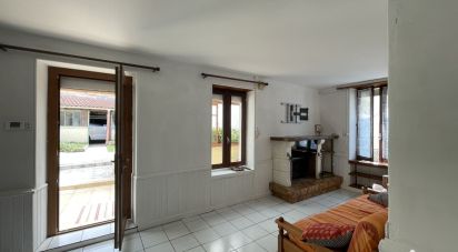 House 5 rooms of 130 m² in Marans (17230)