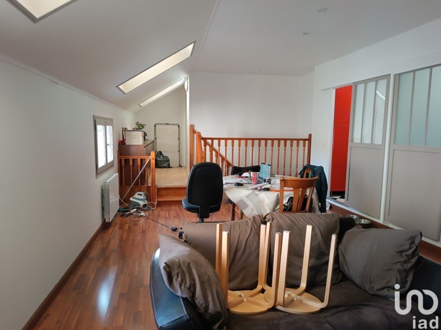 Apartment 3 rooms of 65 m² in Sevran (93270)