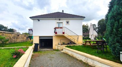 House 4 rooms of 89 m² in Balan (08200)