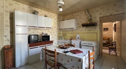 House 6 rooms of 154 m² in Chaumes-en-Brie (77390)
