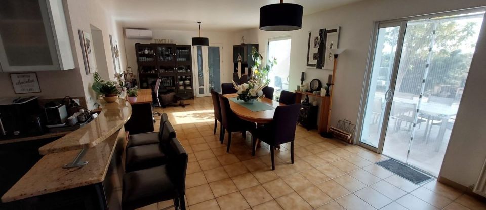 House 7 rooms of 190 m² in Saint-Martin-le-Vieil (11170)