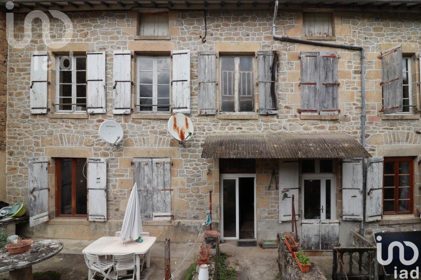 House 12 rooms of 311 m² in Eymoutiers (87120)