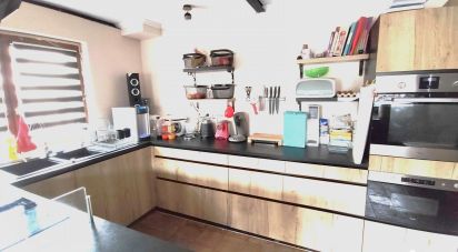 House 3 rooms of 60 m² in Saint-Étienne-du-Rouvray (76800)