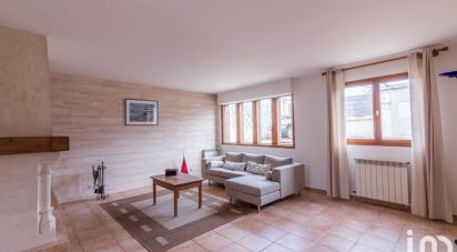 House 6 rooms of 123 m² in Carrières-sur-Seine (78420)